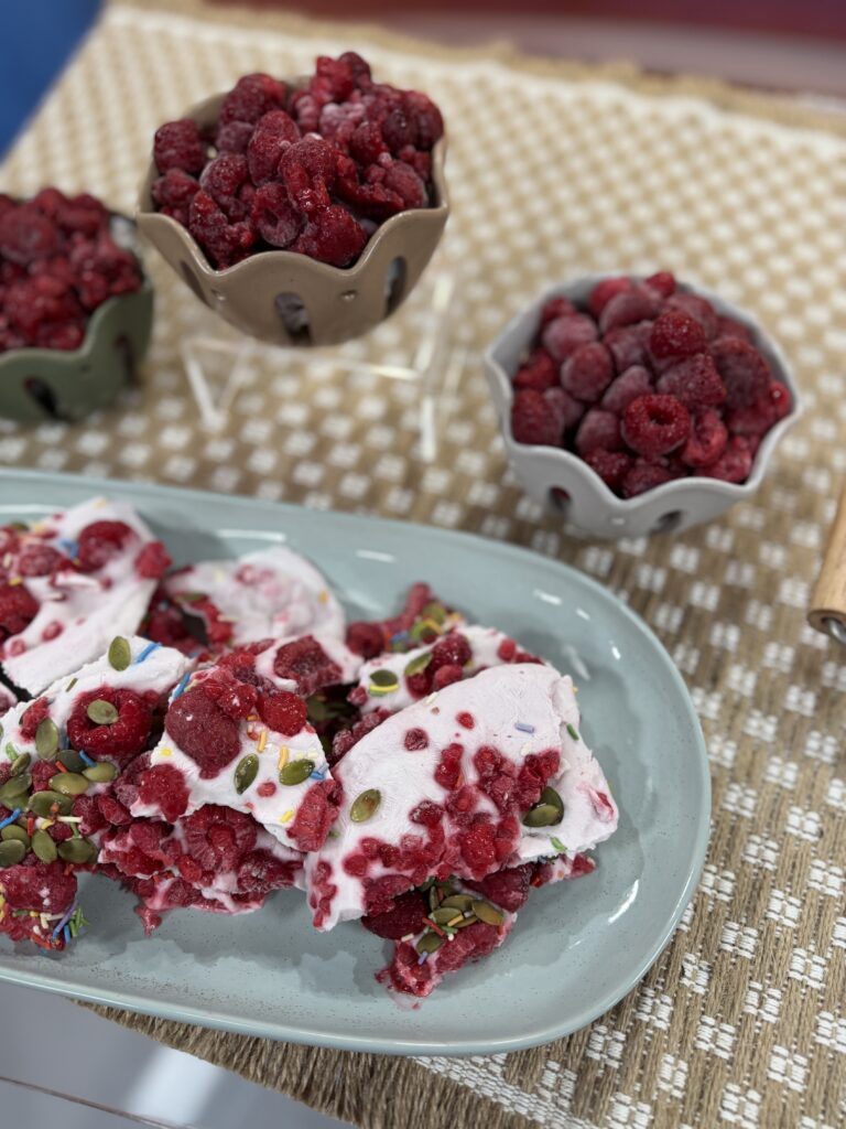 washington red raspberry frozen yogurt bark